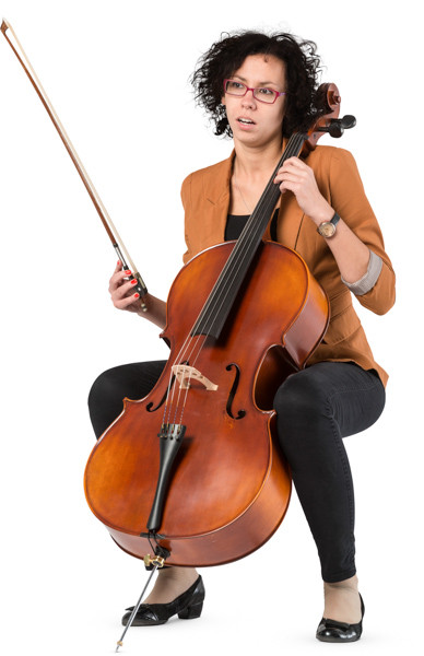 Sitting cellist image