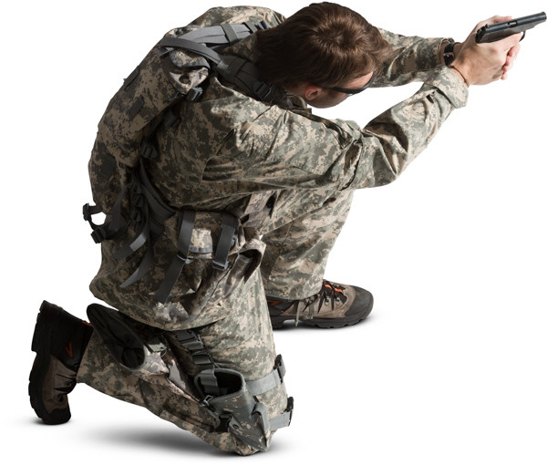 Soldier aiming a gun image