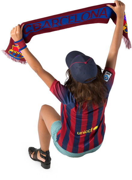 Sitting fan with scarf image
